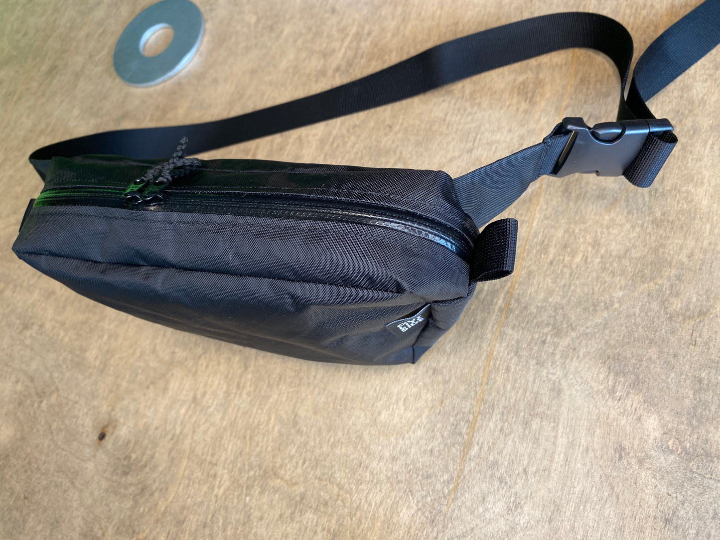 Ultralight hip bag