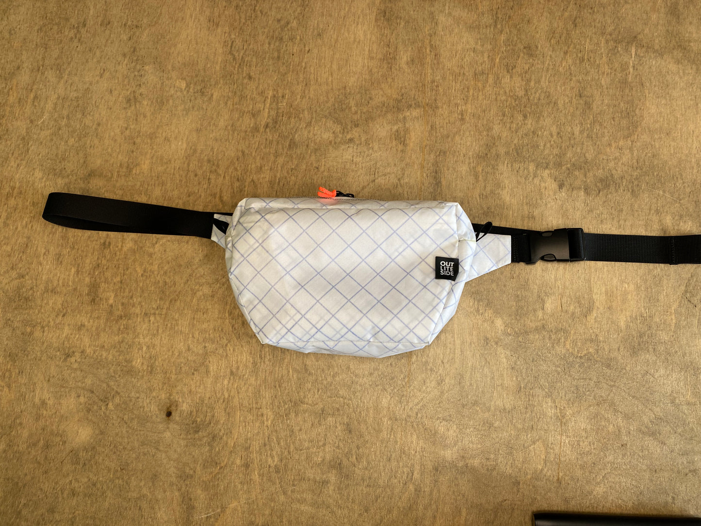 Ultralight hip bag