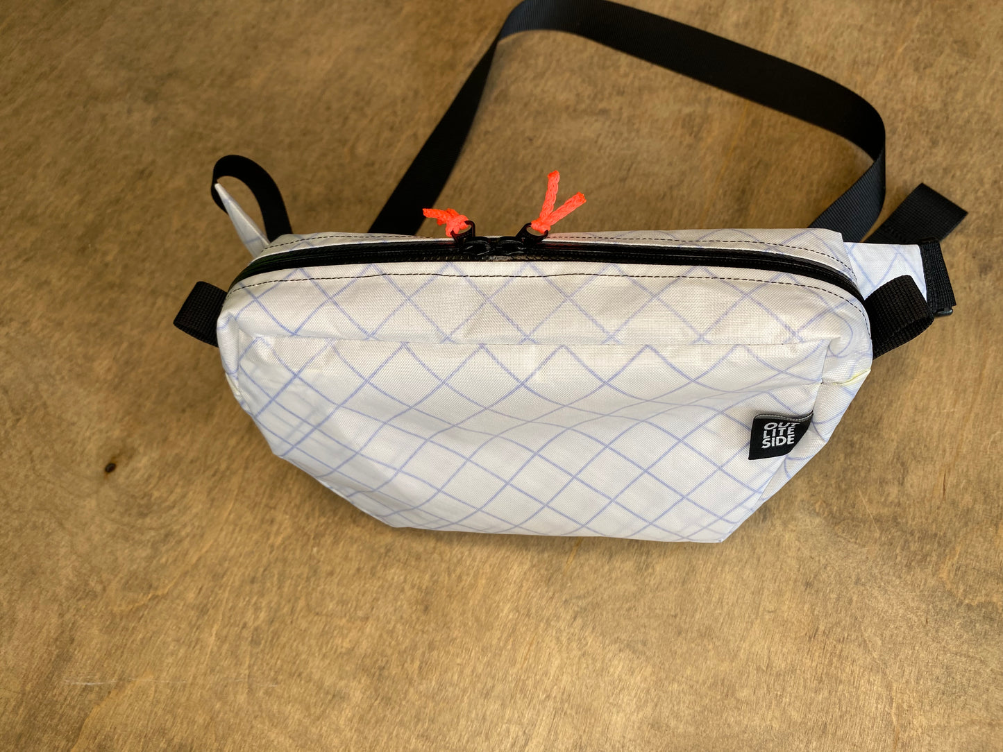 Ultralight hip bag